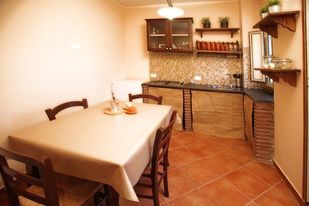 A Casa Di Ludo - Apartments & Short Lets Catania Exterior photo