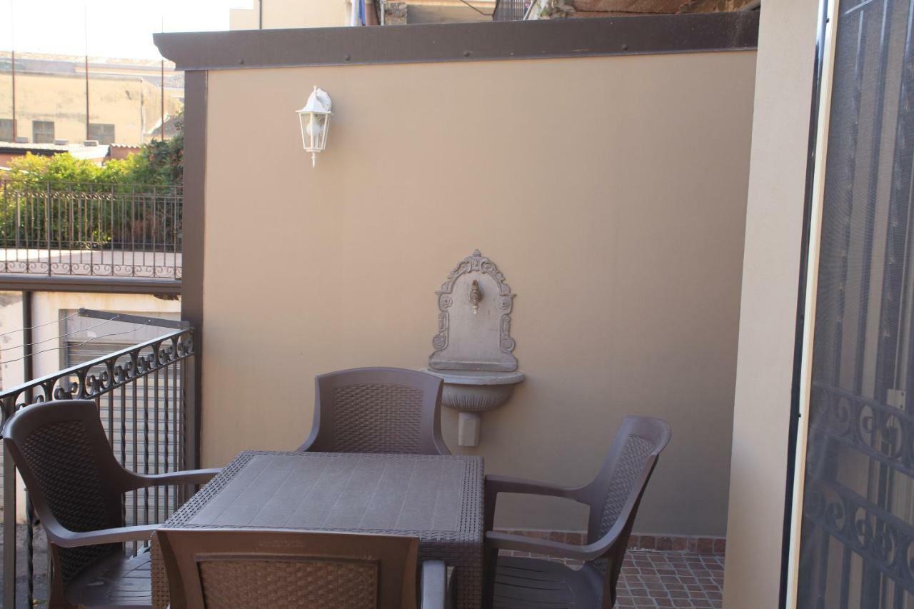 A Casa Di Ludo - Apartments & Short Lets Catania Exterior photo